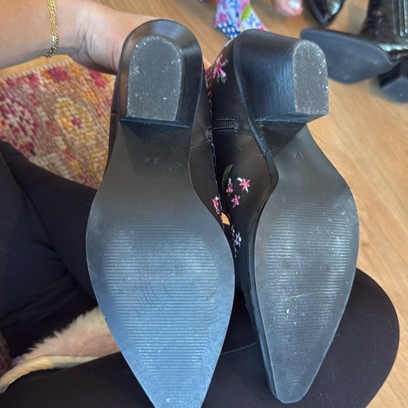 Matisse Embroidered Amber Western Bootie size 8 - Picture 9 of 9